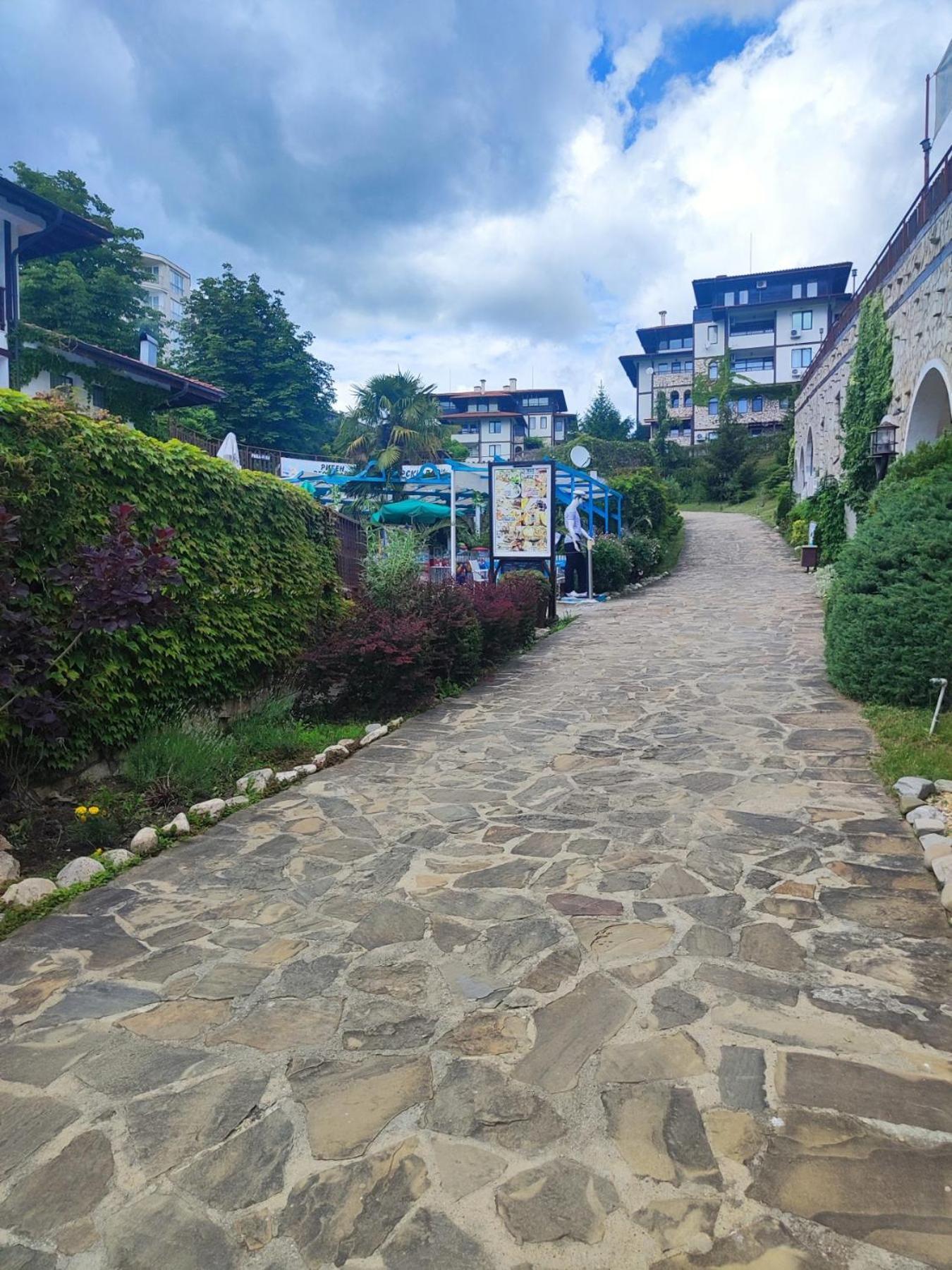 Jacky'S Apartament - Апартамент В Свети Влас Exteriör bild