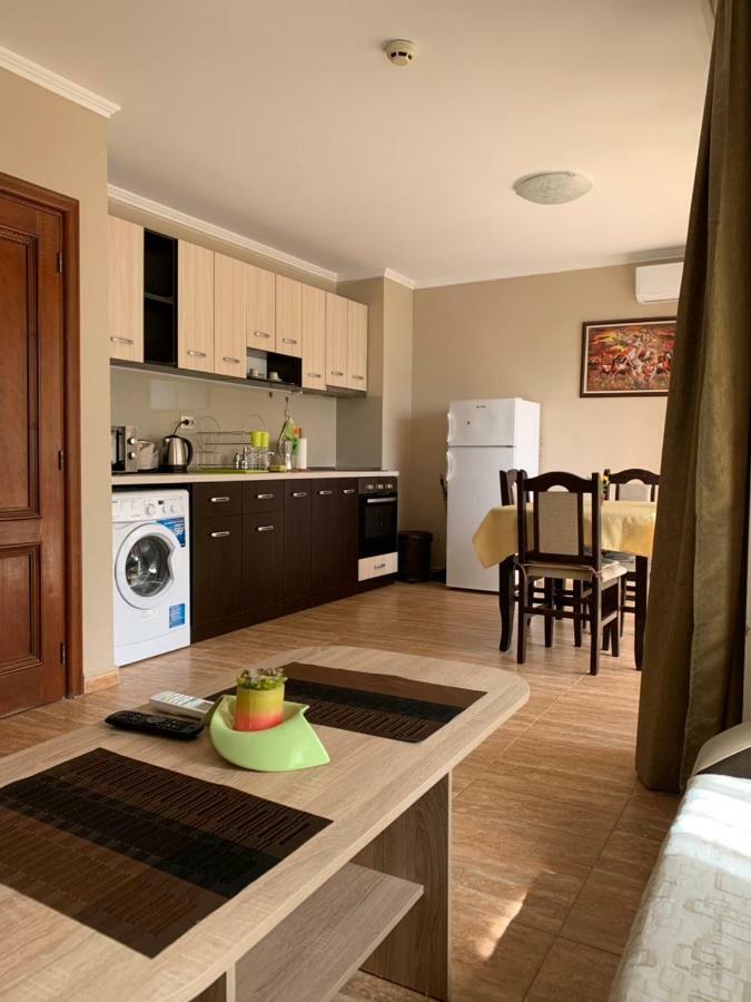 Jacky'S Apartament - Апартамент В Свети Влас Exteriör bild